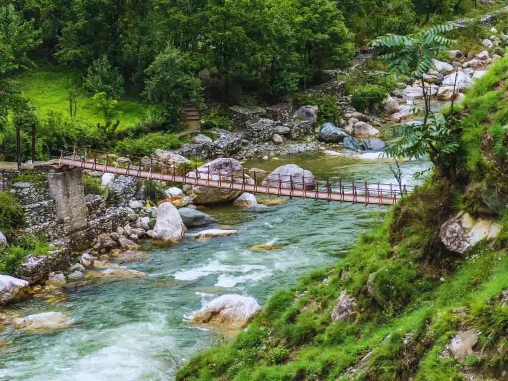 Tirthan Valley Tour Package